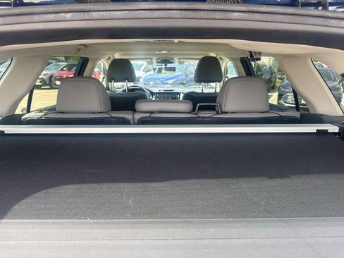 Used 2021 Subaru Outback Limited image 16