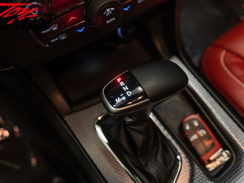 Used 2022 Dodge Charger SRT Hellcat w/ Harman/Kardon Audio Group image 39