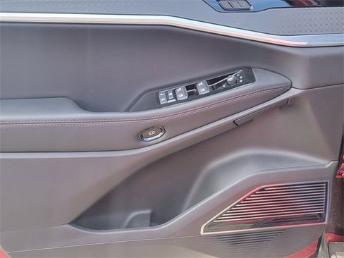 New 2025 Jeep Wagoneer S Limited image 11