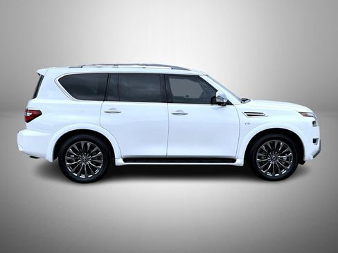 Used 2021 Nissan Armada Platinum w/ Captain's Chairs Package AWD/4WD image 4