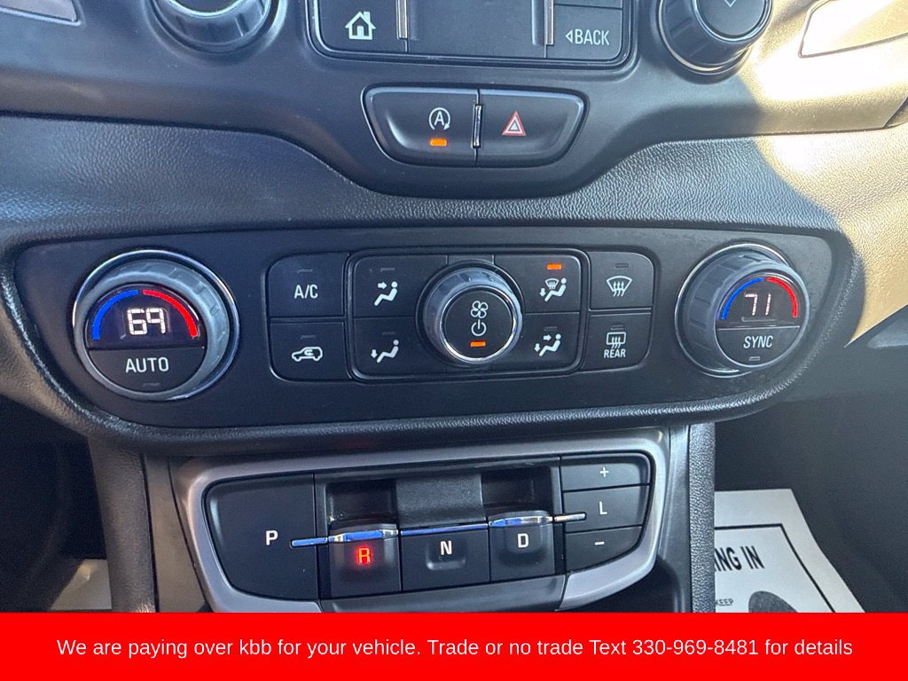 Used 2023 GMC Terrain AT4 AWD/4WD image 13