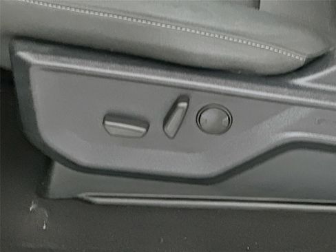 Used 2023 Ford F150 XLT w/ Equipment Group 302A High image 23