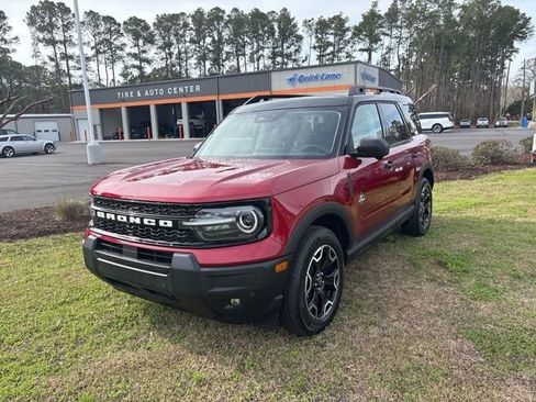 New 2026 Ford Bronco Sport Outer Banks w/ Outer Banks Tech Package+ AWD/4WD image 1