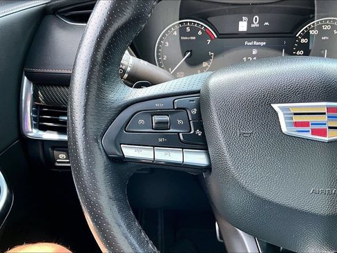 Used 2023 Cadillac XT4 Sport FWD image 13