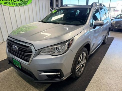 Used 2019 Subaru Ascent Limited w/ Popular Package #2A image 1