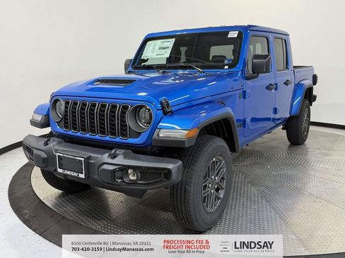 New 2026 Jeep Gladiator Sport AWD/4WD image 4