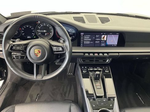 Used 2021 Porsche 911 Carrera RWD image 22