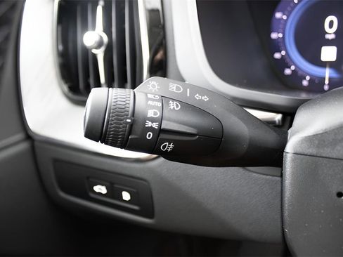 New 2025 Volvo XC60 T8 Plus w/ Protection Package Premier image 19