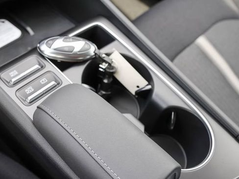 New 2026 Hyundai Sonata SEL FWD image 15
