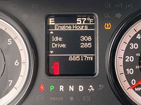 Used 2018 RAM 1500 Express w/ Express Value Package image 20