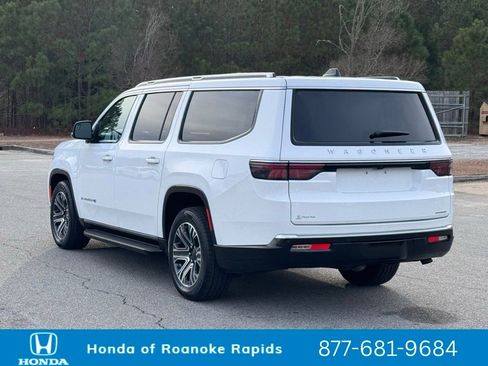 Used 2024 Jeep Wagoneer L Series II image 21