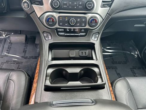 Used 2020 Chevrolet Tahoe Premier image 16