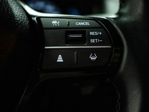Used 2025 Honda Civic Sport image 16
