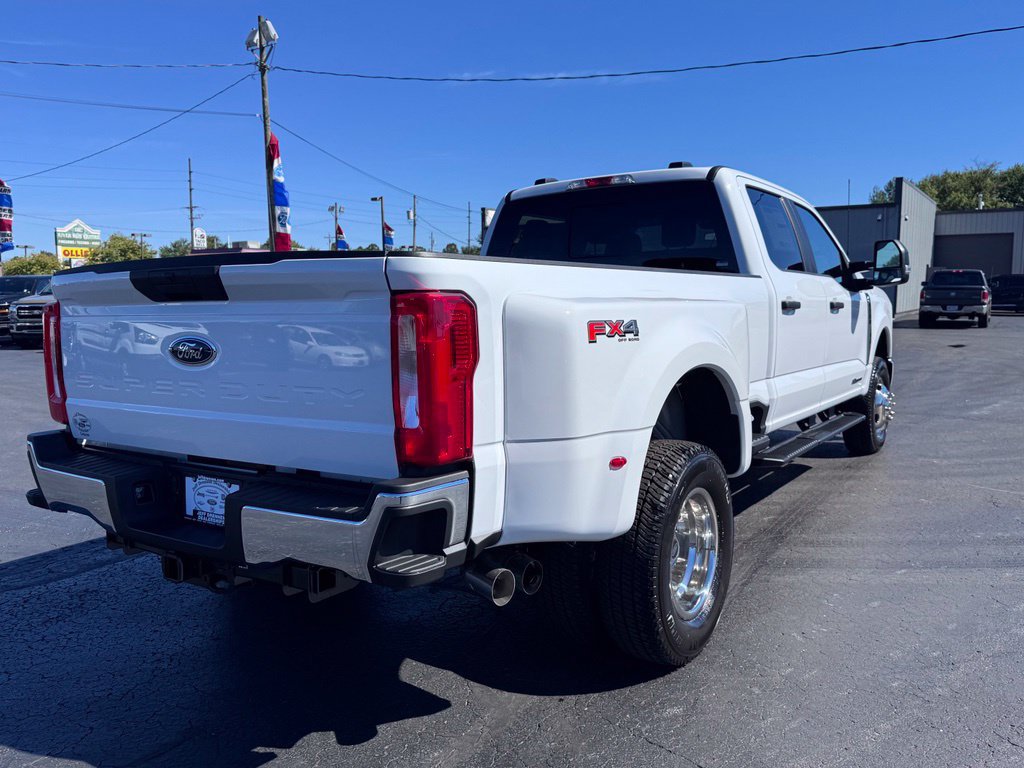 New 2026 Ford F350 XL AWD/4WD image 3