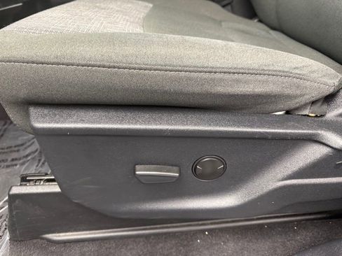 Used 2023 Ford F150 XLT image 54