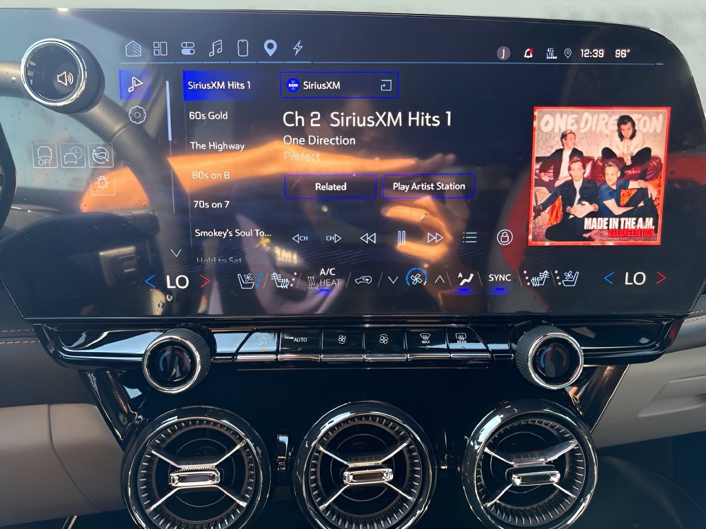 Used 2025 Chevrolet Blazer EV SS AWD/4WD image 27