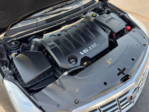 Used 2013 Cadillac XTS Luxury FWD image 24