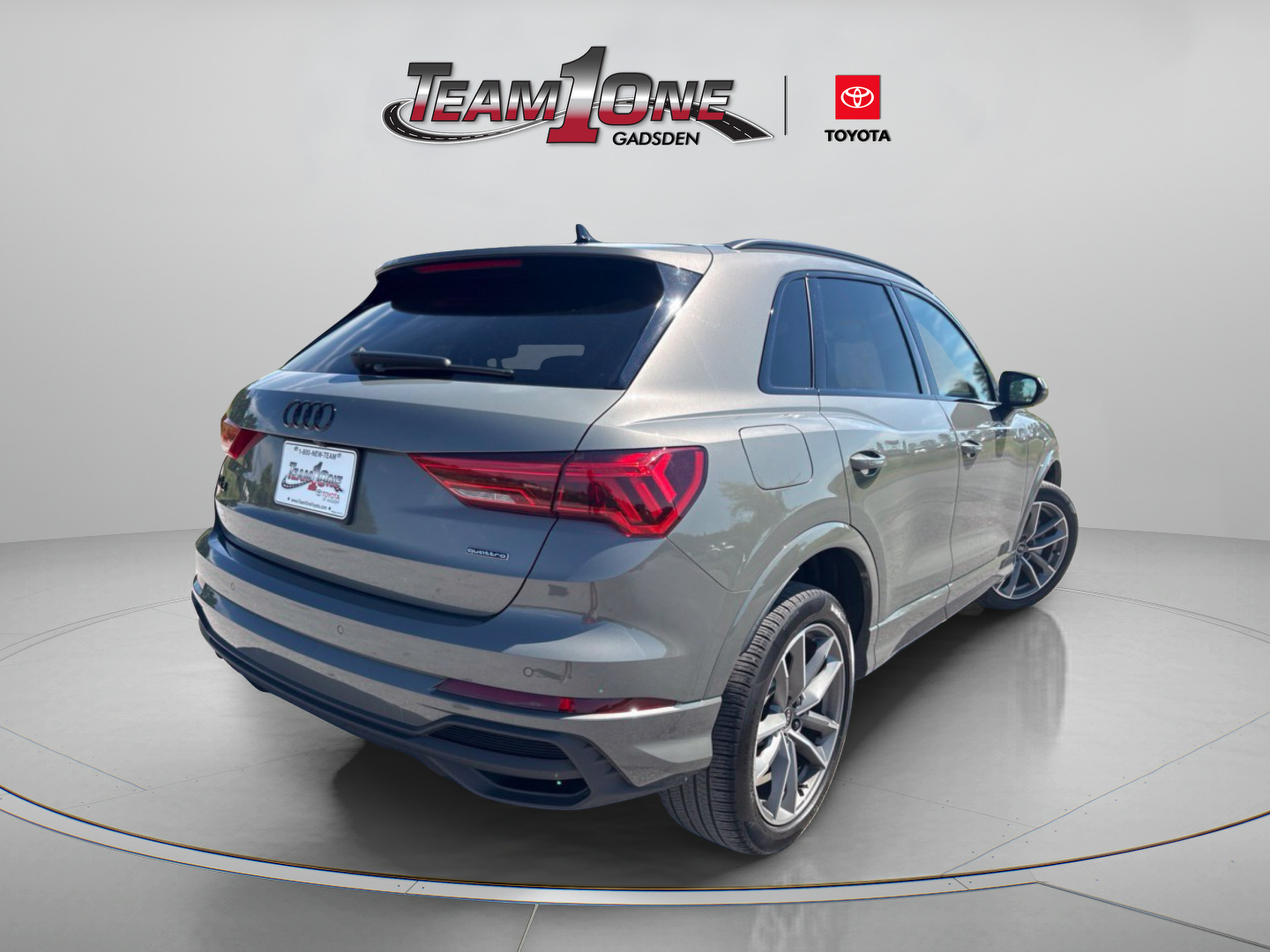 Used 2025 Audi Q3 2.0T Premium AWD/4WD image 7