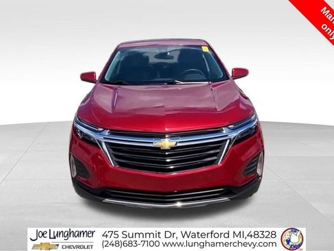 Certified 2024 Chevrolet Equinox LT w/ LPO, Floor Liner Package FWD image 3