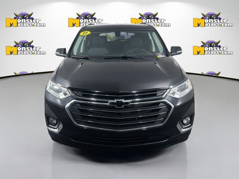 Used 2021 Chevrolet Traverse LT AWD/4WD image 2