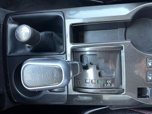 Used 2015 Toyota 4Runner TRD Pro image 26