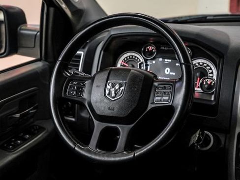 Used 2018 RAM 1500 Lone Star image 15