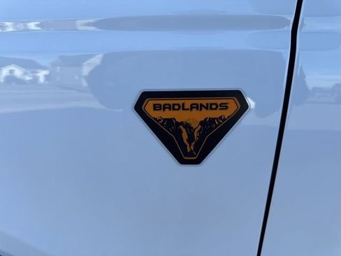 New 2025 Ford Bronco Badlands w/ Black Appearance Package AWD/4WD image 10