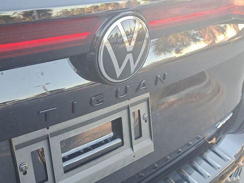 New 2026 Volkswagen Tiguan SE R-Line image 6