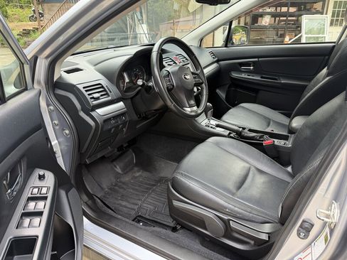 Used 2013 Subaru Crosstrek 2.0i Limited AWD/4WD image 22