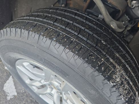 Used 2021 Chevrolet Silverado 1500 LT w/ Convenience Package II image 35