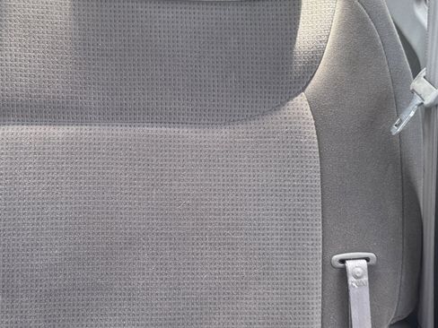 Used 2004 Toyota Sienna CE FWD image 39