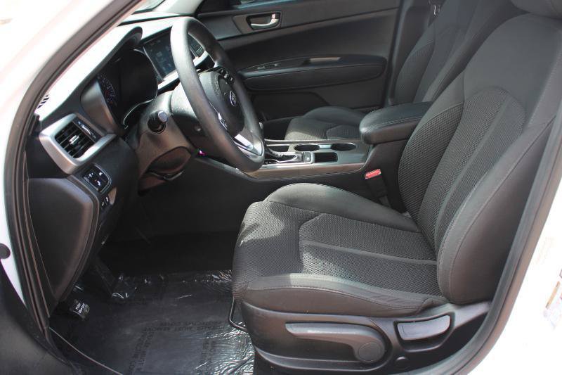 Used 2020 Kia Optima LX FWD image 11