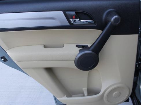 Used 2011 Honda CR-V LX image 12