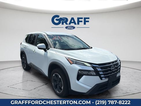 Used 2024 Nissan Rogue SV FWD image 11