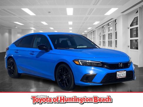 Used 2024 Honda Civic Sport image 1