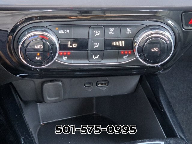 Used 2025 Chevrolet Trax ACTIV FWD image 24