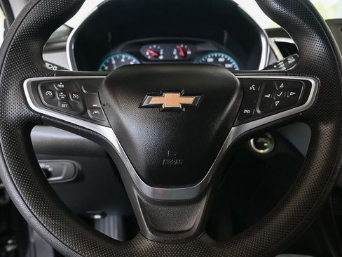 Used 2022 Chevrolet Equinox LS w/ LPO, Cargo Package FWD image 21