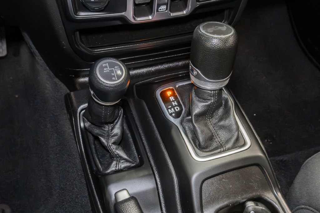Used 2023 Jeep Wrangler Unlimited w/ 8.4" Radio Group AWD/4WD image 24