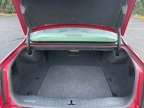 Used 2008 Cadillac DTS Luxury II image 18