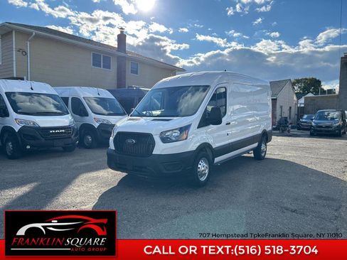 Used 2023 Ford Transit 250 Medium Roof AWD w/ Load Area Protection Package image 14
