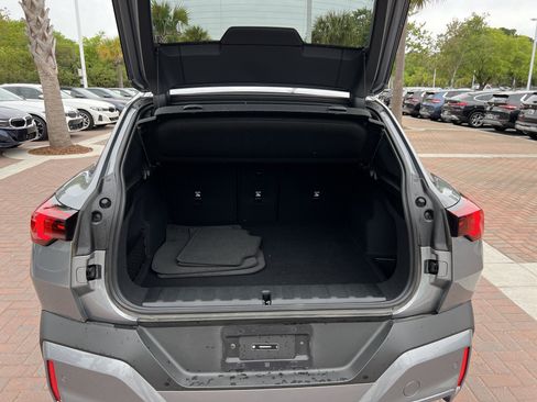 Used 2025 BMW X2 xDrive28i image 31