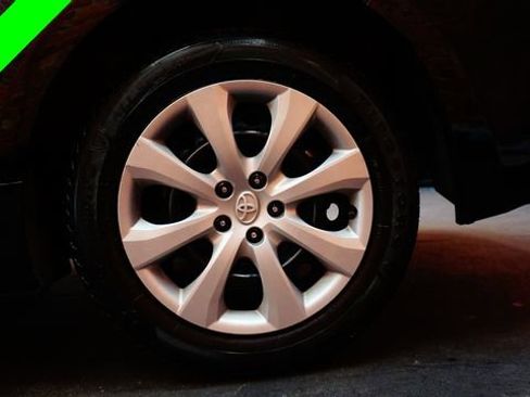 Used 2023 Toyota Corolla LE FWD image 74