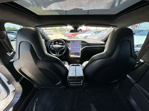 Used 2014 Tesla Model S image 15