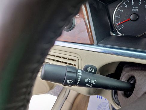 Used 2008 Buick LaCrosse CXL FWD image 13