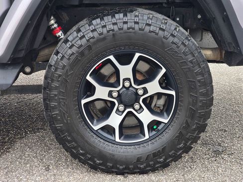 Used 2020 Jeep Gladiator Rubicon image 20