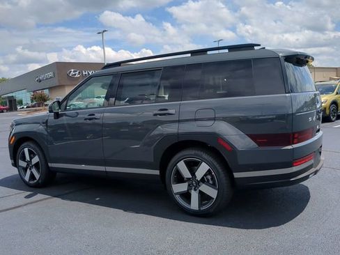 Used 2024 Hyundai Santa Fe Limited image 6