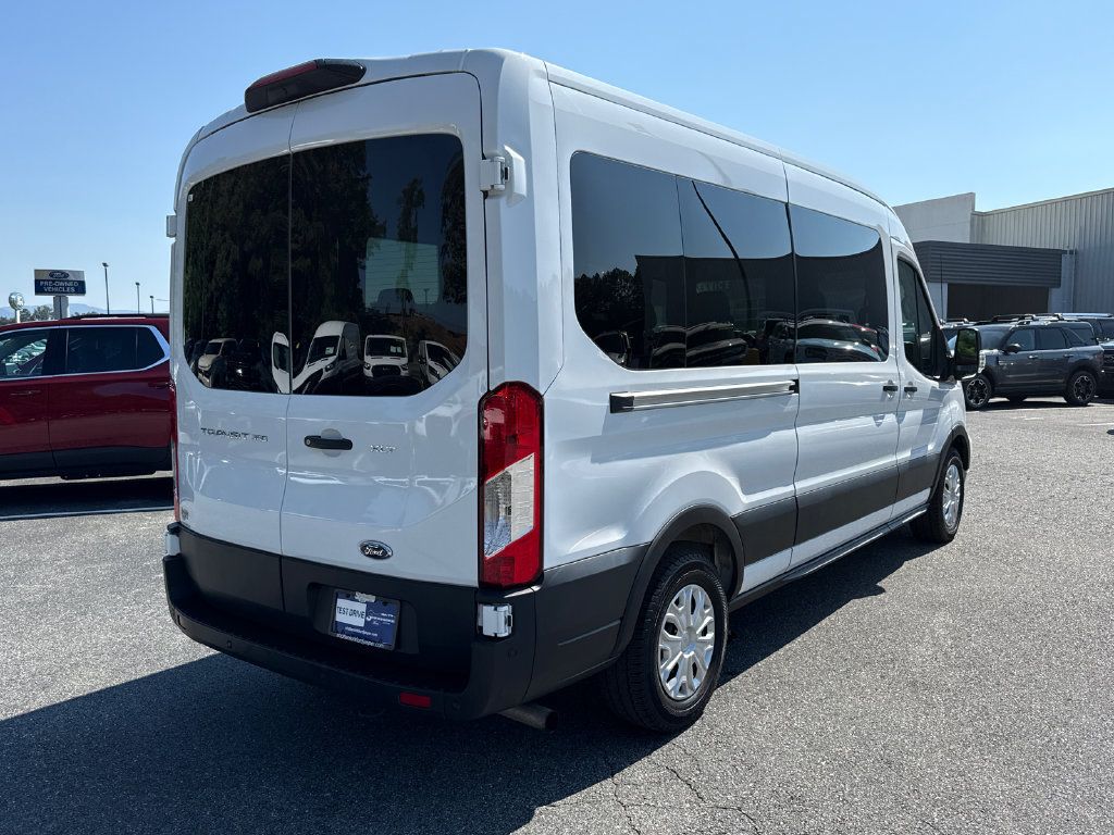 Used 2025 Ford Transit 350 XLT RWD image 7