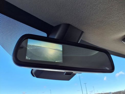 Used 2025 Chevrolet Express 3500 LT w/ LT Preferred Equipment Group image 13