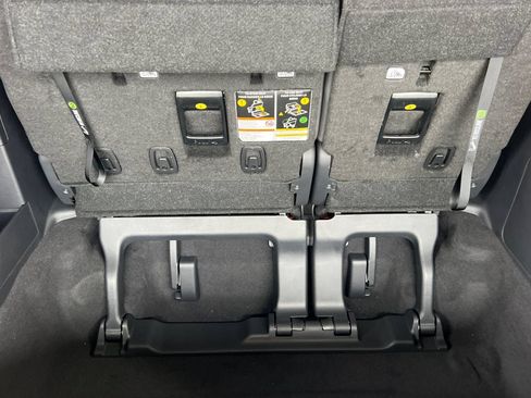 New 2026 Toyota Sienna Limited AWD/4WD image 19