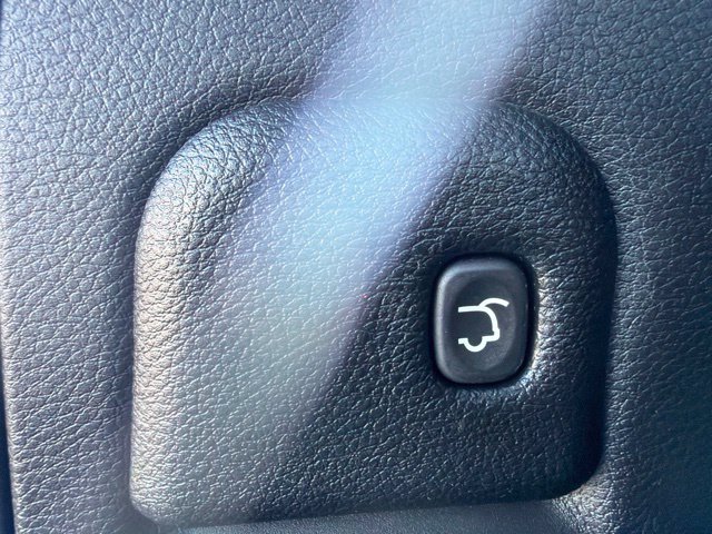 Used 2018 Jeep Grand Cherokee Limited AWD/4WD image 30
